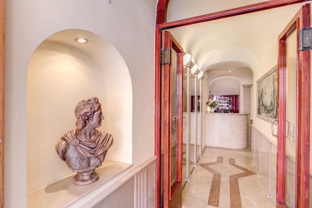 Hotel San Silvestro Roma Esterno foto