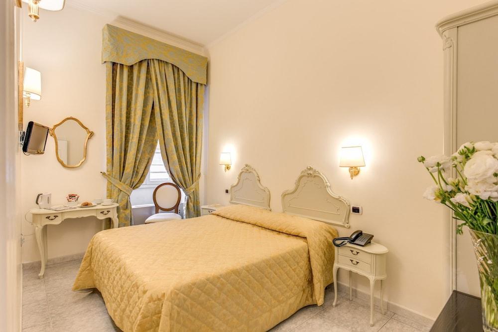 Hotel San Silvestro Roma Esterno foto