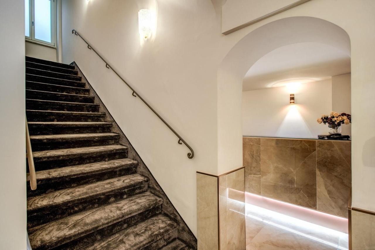 Hotel San Silvestro Roma Esterno foto