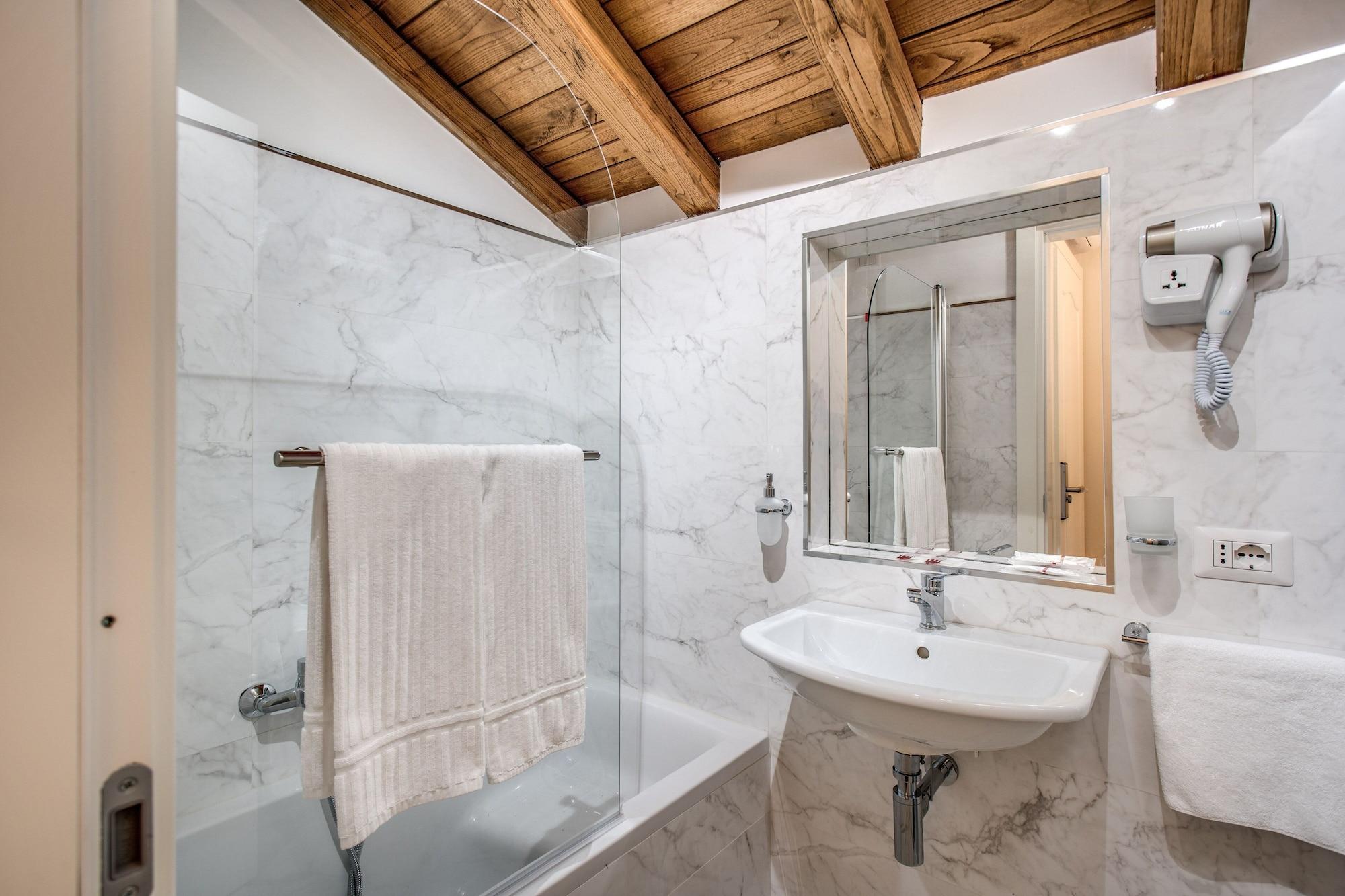 Hotel San Silvestro Roma Esterno foto