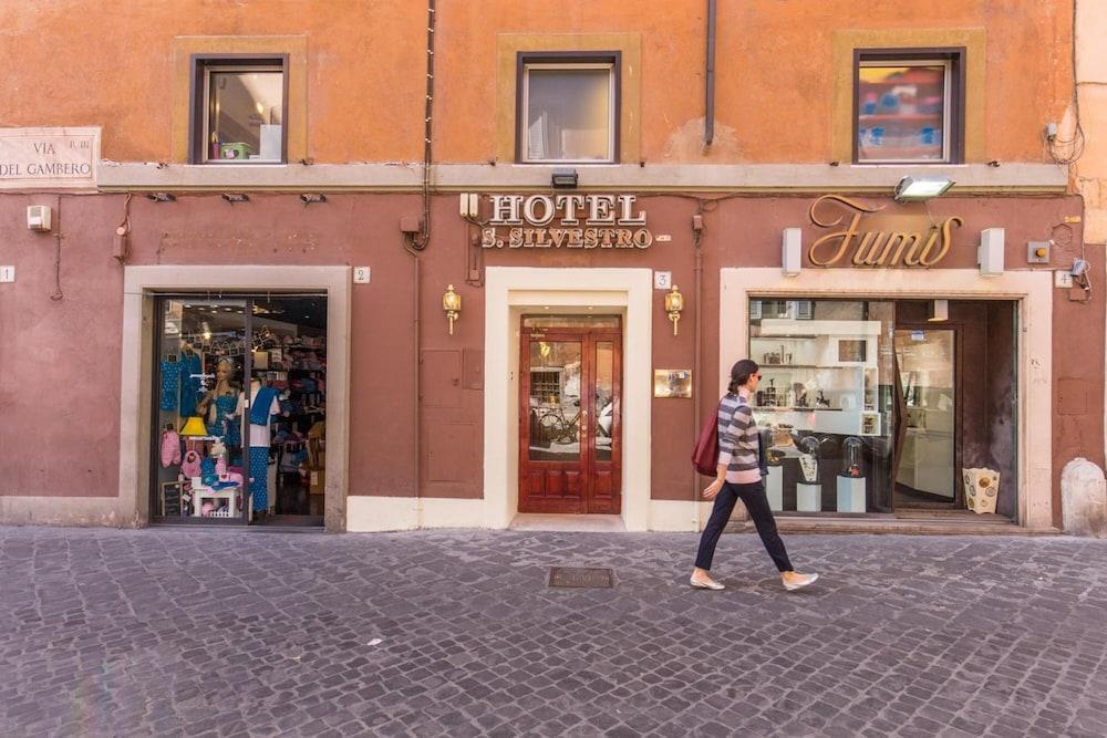 Hotel San Silvestro Roma Esterno foto