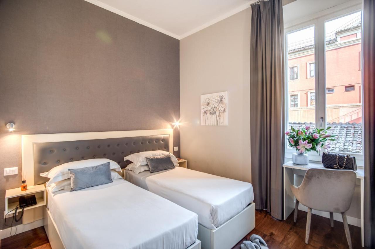 Hotel San Silvestro Roma Esterno foto