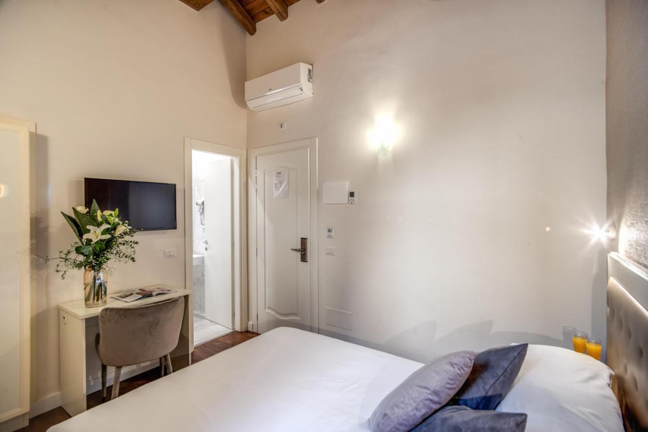 Hotel San Silvestro Roma Esterno foto