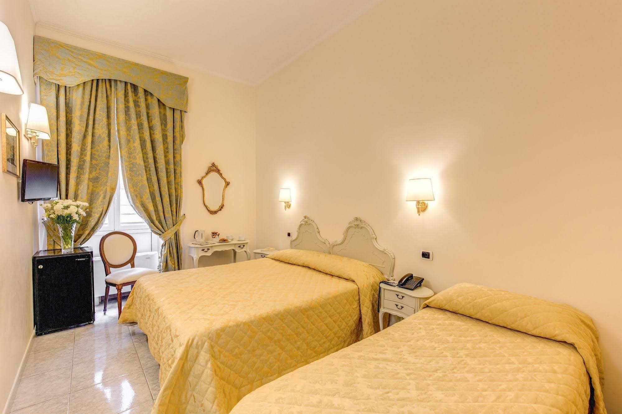 Hotel San Silvestro Roma Esterno foto